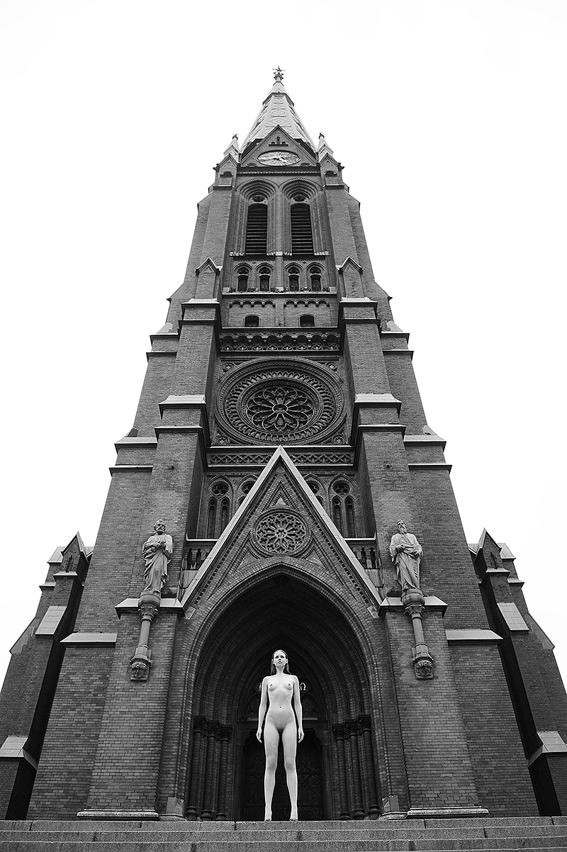 Johannes-kyrka-modell-Nude-art-stockholm-fineartnude-foto